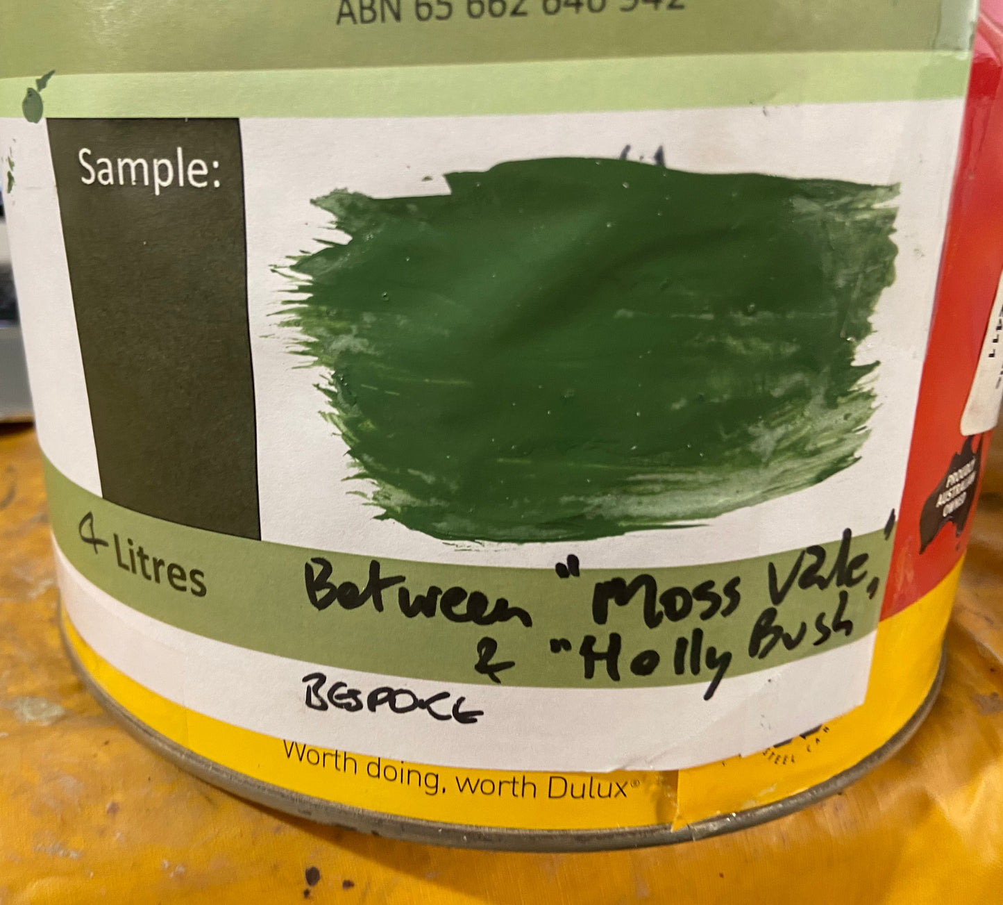Exterior Full Gloss GREENS 4L - Dulux colour: Holly Bush (similar to)