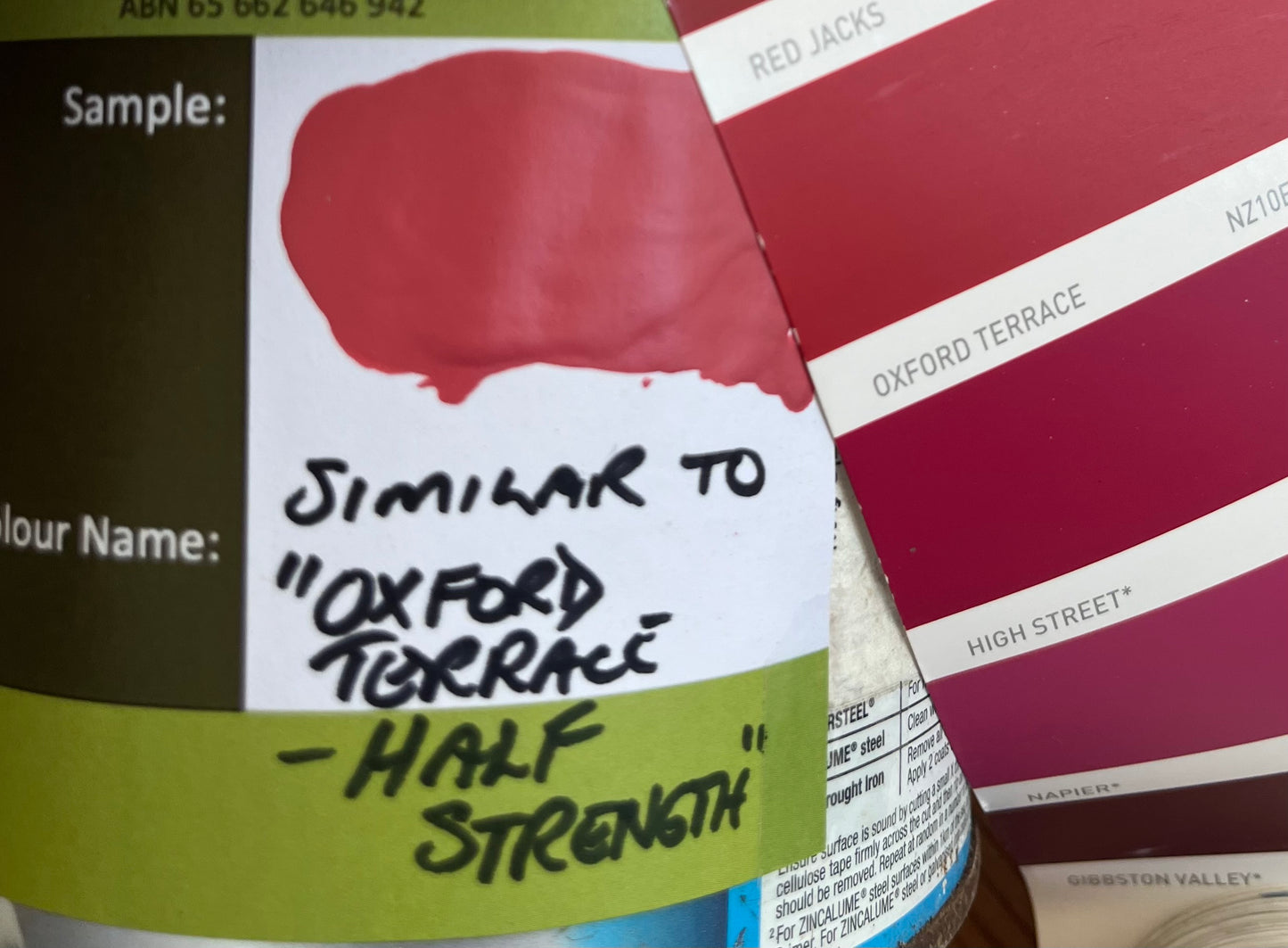 Exterior Low Sheen REDS 1L - Dulux colour: similar to "Oxford Terrace - half strength"